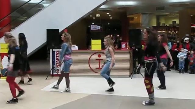 Extreme dance school "Krump"