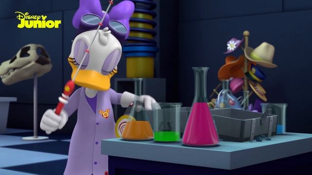 😮 Mini Minnie! | Myszka Miki: Zamieszani w przygody | Disney Junior Polska смотреть онлайн