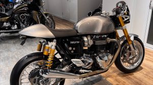 TRIUMPH Truxton R