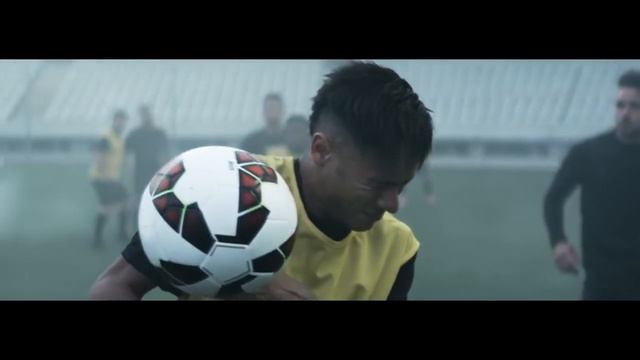 Neymar Jr y Gillette Mach 3 Turbo Libre de Irritación смотреть онлайн