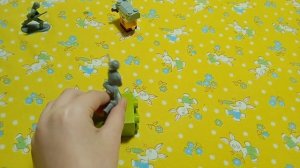 челобрик клоун А4 и солдатики