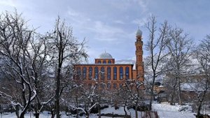 Чтение из Сура - Лукман ( Абдула Миарсо )