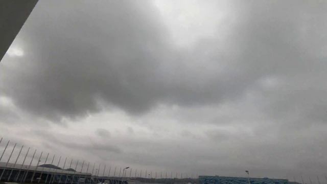 Звук мачт на ветру на медальной площади
