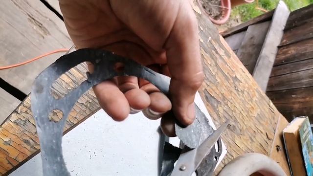 Опять сюрприз с минитрактором. Давление масла в двигателе 408. Трещина в блоке и ремонт радиатора. смотреть онлайн