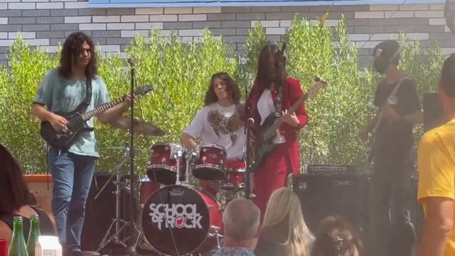 Donatello Brown: If 6 Was 9 by Jimi Hendrix смотреть онлайн