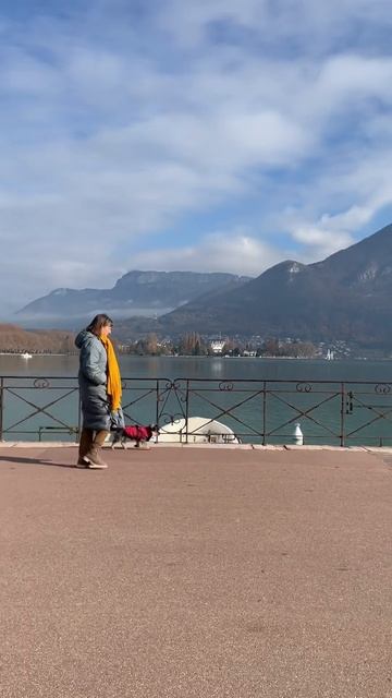 Annecy, France 🇫🇷 смотреть онлайн