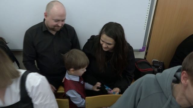 Ролик с 8 Марта! смотреть онлайн