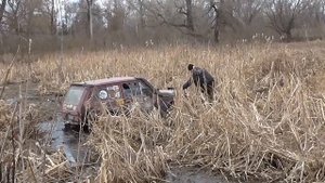 Грузинский ЯКОРЬ испытания в Киеве offroad 4x4