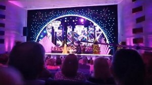 Концертный зал Меридиан Романтика романса 🎅🎄🎊 песня Пообещайте мне любовь,поёт Елена Максимова