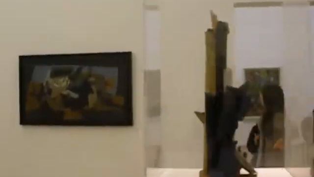 Modern Art, Complicated Museum - Study Abroad Vlog #22 смотреть онлайн