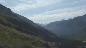 Опускаться к воде