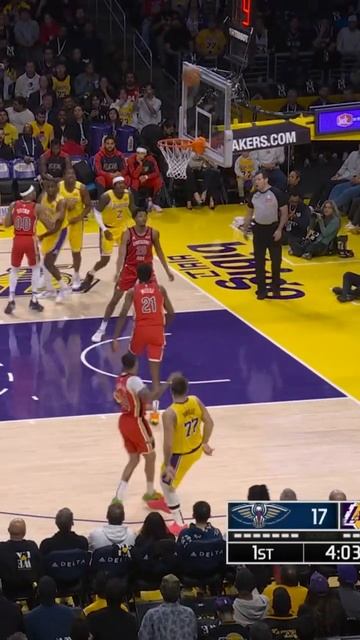 Luka Doncic knocks down his 3rd straight!