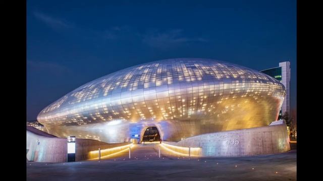 Weird Plaza Design ! UFO Design ! Design смотреть онлайн