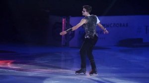 Петр Гуменник Мое сердце горит Шоу Чемпионы на льду в Санкт-Петербурге 8.04.23