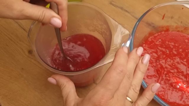 Malinowa pianka na biszkopcie, lekkie i pyszne ciasto na deser #ciasto #maliny