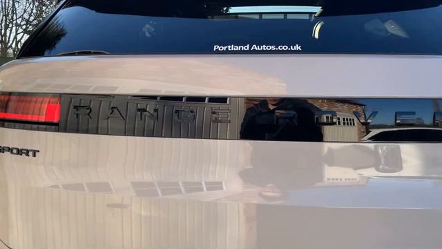 2023/23 RANGE ROVER SPORT D300 DYNAMIC SE IN BORASCO GREY METALLIC WALKAROUND AND INTERIOR смотреть онлайн