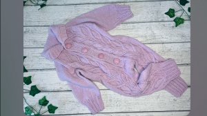 Вязаный комбинезон  спицами. 2 часть