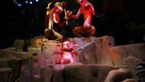 Surfing into Madagascar! Universal Studio Singapore