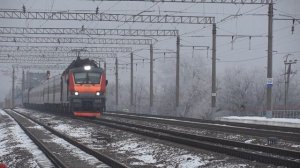 ЭП20-023 с поездом 102М Москва — Адлер