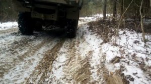 ЗИЛ 131 в лесу, зимой