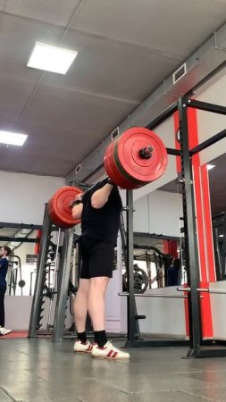 День ног. Поработал в приседе 140 кг 2*3 и 150кг 2*3 #пауэрлифтинг #powerlifting