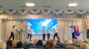 Танцевальный коллектив Возрождение -Амадеус - танец "Жить"