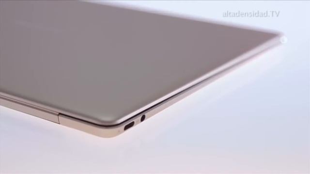 Portátil Huawei MateBook X Pro con pantalla táctil casi sin marcos y cámara integrada en una tecla+