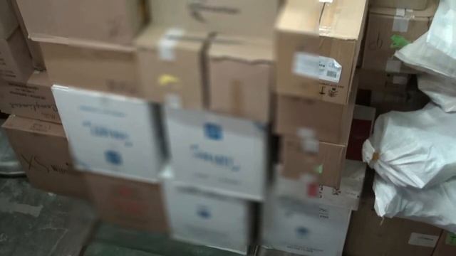 На Ставрополье у двух бизнесменов изъяли контрафактные сигареты на 4 миллиона рублей смотреть онлайн