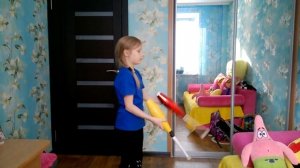 Как жонглировать булавами.