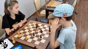 Pinkamena (1294) vs O. Epikhin (1568). Chess Fight Night. CFN. Blitz