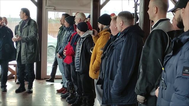 Киногерои поздравляют девушек с 8 марта