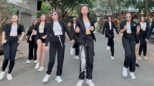 Quan shi ai - loanloandancer