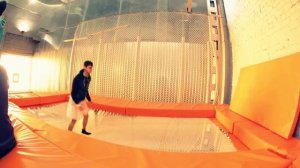 Учусь на батуте прыгать Анализ видео!