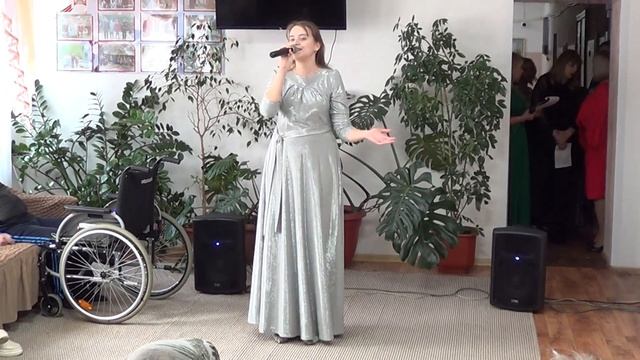 ТАНЯ ИВАНОВА Белые кружева   Tanya Ivanova song white lace 坦尼娅伊万诺娃 白色蕾丝 кавер песня Е. Олейник