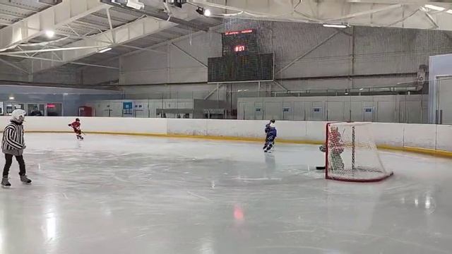 Отличный отбор шайбы и гол #hockey #хоккейвсердце #кхл