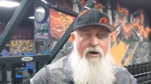Специальный гость Олег Хапаев.
