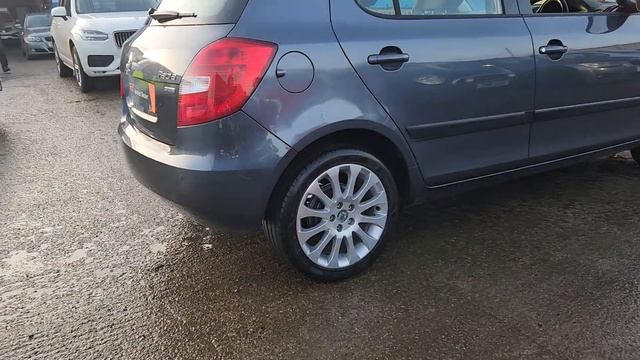 2011 Skoda Fabia ELEGANCE 1.2 TSI смотреть онлайн