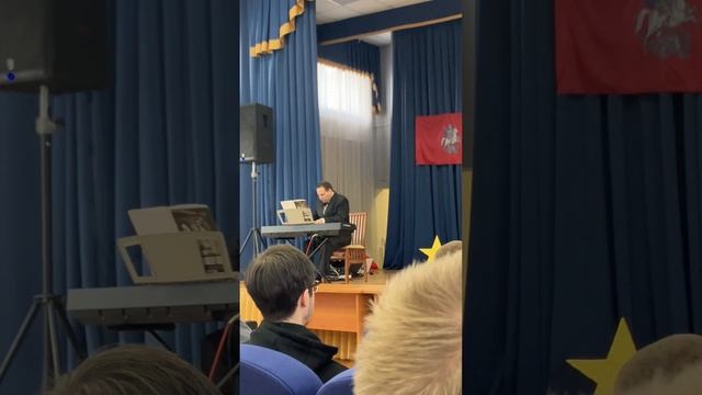 Илья Дзёмин и Ольга Сергеевна Бредихина на концерте в НПРЦ