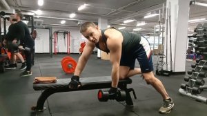 Тяга гантелей к поясу/Качаем спину/Широчайшие #качаемспину #широчайшие  #бодибилдинг