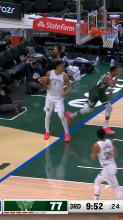 Giannis makes the lay and surpasses 20k points for his career!