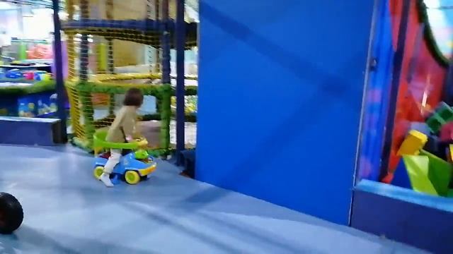 Элдар, Айлин, Селина. Детство. Лучшие моменты смотреть онлайн