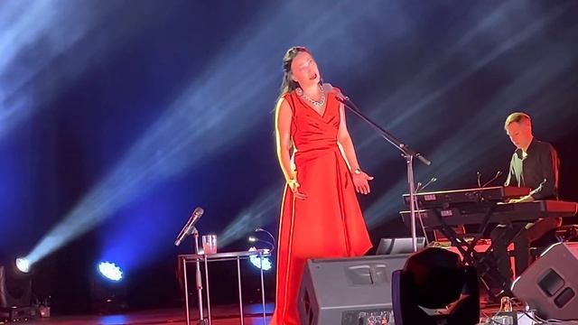 Tarja - Ave Maria (Live in Prague 2021) смотреть онлайн