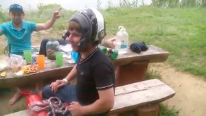 Команда Оки таракана
