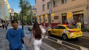 Люксовые будни Москвы: Девушки, деньги и лето в объективе