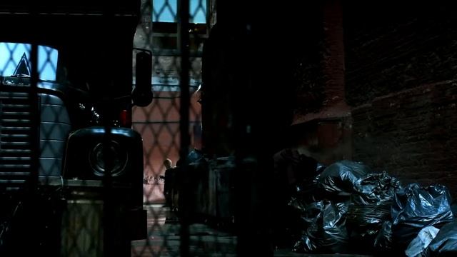 Gotham Season 3 "Who Is Selina Kyle?" Promo (HD) смотреть онлайн