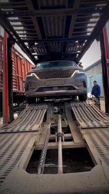 Прибытие автовозов из Владивостока в Алматы. Авто из Южной Кореи смотреть онлайн