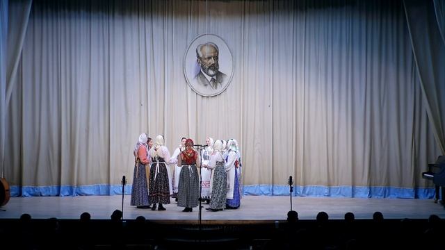 Русская народная песня - «Уж как по мосту, мосточку» смотреть онлайн