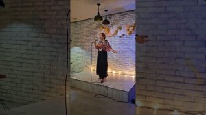 "Ночной разговор" из репертуара Анны Герман. Исполняет Мила Молитвина