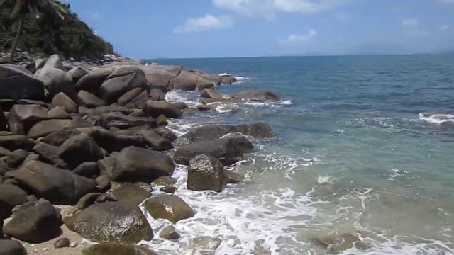 South-western side of Coombe Island - 360 degree view.MOV