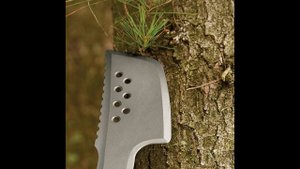 Review: Fiskars 29 Inch Machete Axe